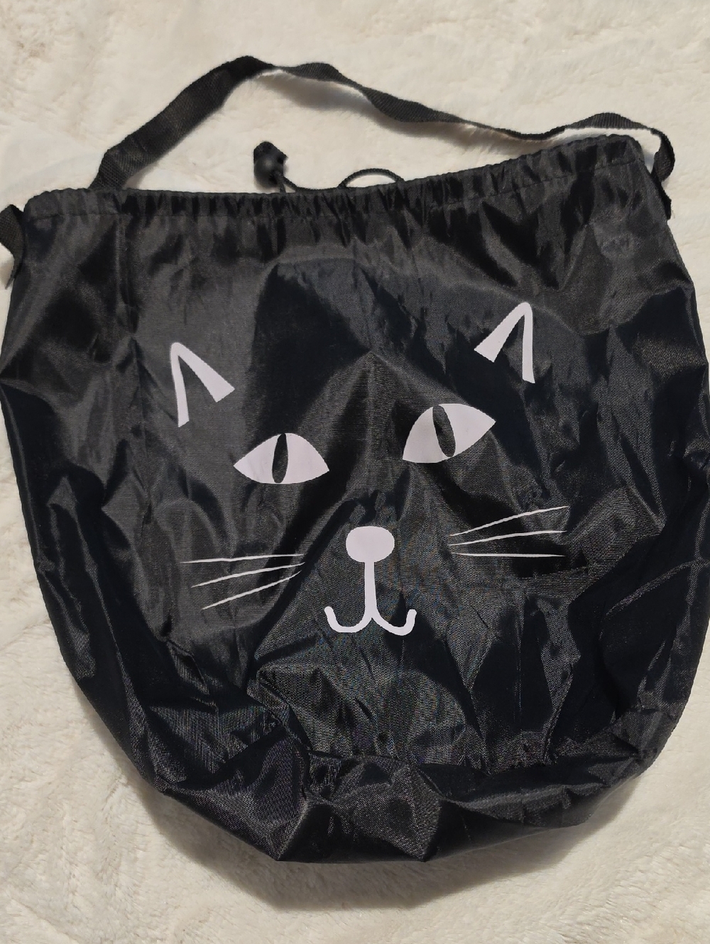 Black Cat Face Bungee Bucket Tote Bag